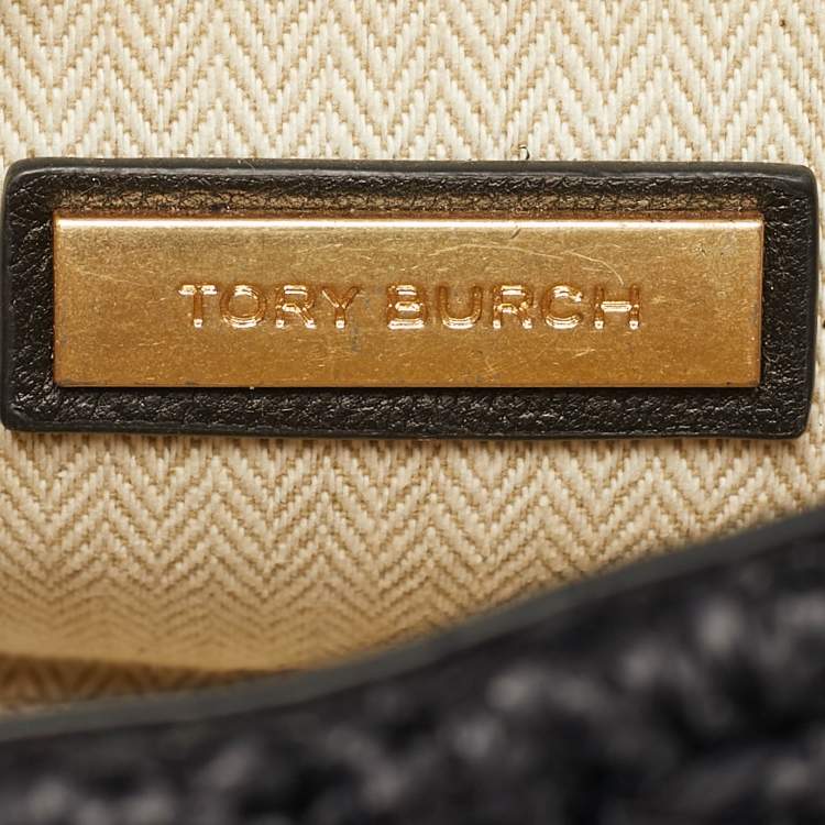 مملوكة مسبقًا Tory Burch Fleming Crochet Small Black Straw Shoulder Bag
