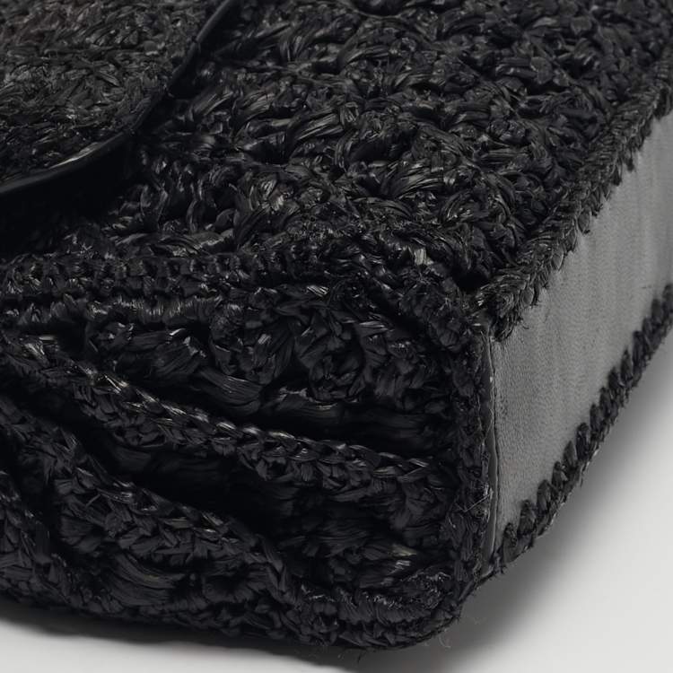 مملوكة مسبقًا Tory Burch Fleming Crochet Small Black Straw Shoulder Bag