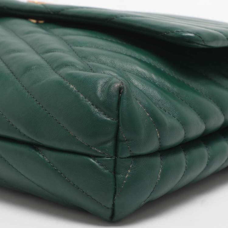 Pre Owned Tory Burch Kira Green Chevron Leather Shoulder Bag