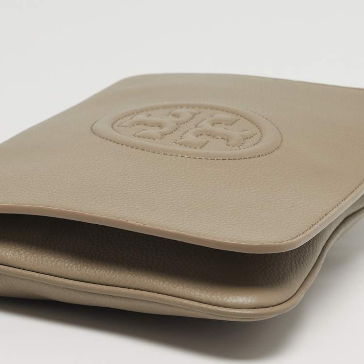 Pre Owned Tory Burch Bombe Beige Leather Convertible Clutch