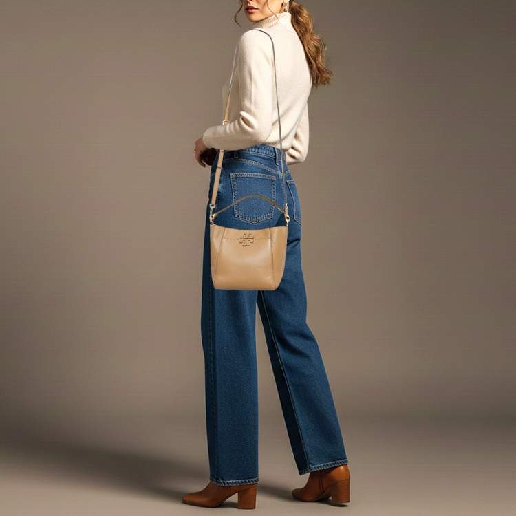 Pre Owned Tory Burch McGraw Small Tan Leather Bucket Bag