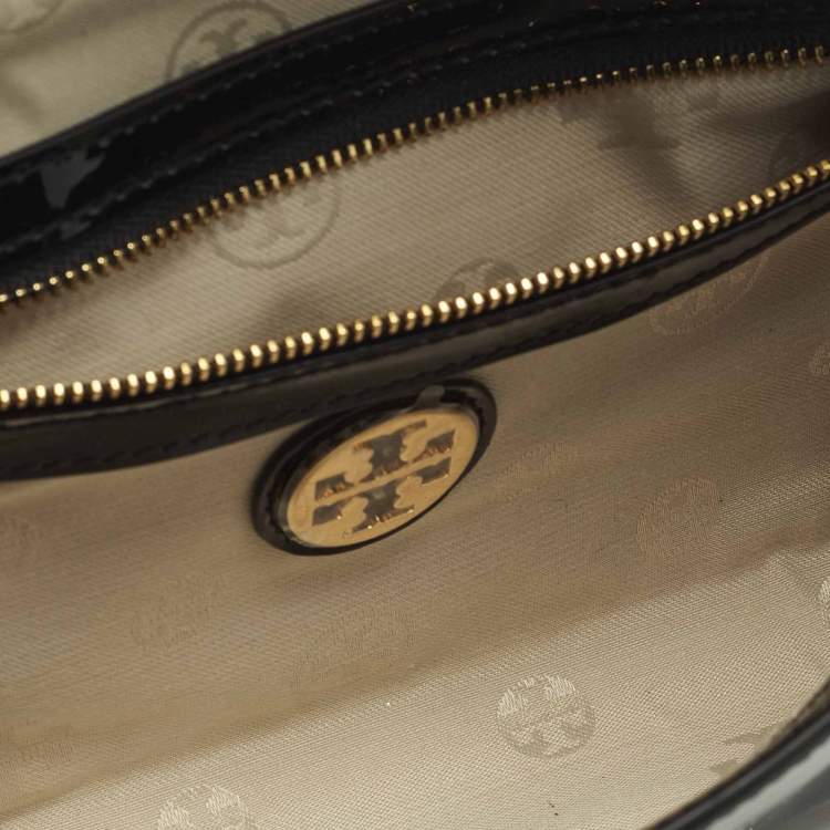 Pre Owned Tory Burch Bombe Black Patent Leather Clutch