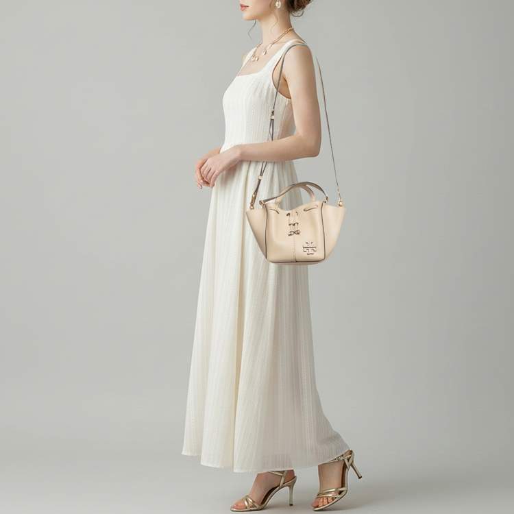 Pre Owned Tory Burch Mcgraw Dragonfly Beige Leather Drawstring Tote