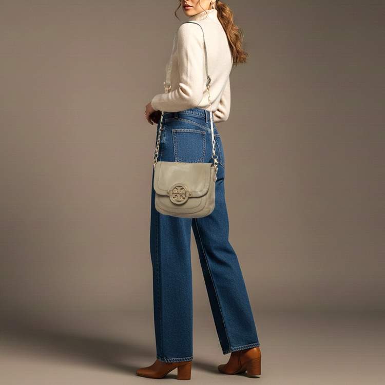 Pre Owned Tory Burch Amanda Beige Leather Flap Shoulder Bag