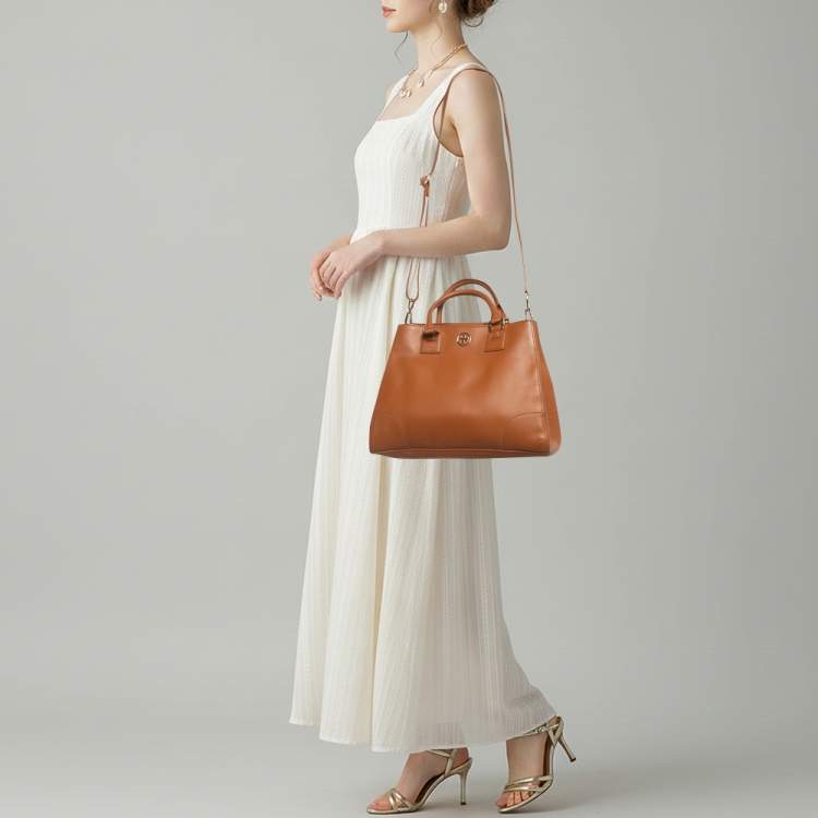 Pre Owned Tory Burch Robinson Brown Leather Tote