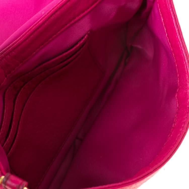 Pre Owned Tory Burch Magenta Leather Amanda Crossbody Bag