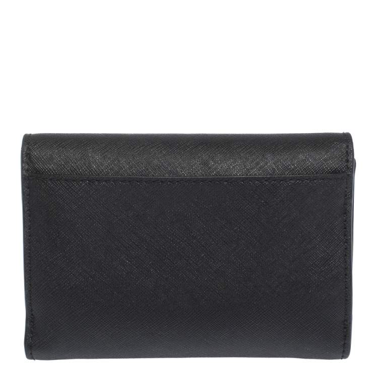 Pre Owned Tory Burch Black Leather Robinson Compact Wallet