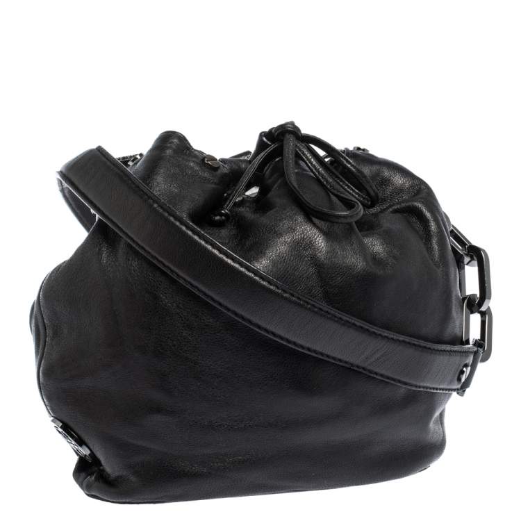 Pre Owned Tory Burch Black Leather Drawstring Crossbody Bag