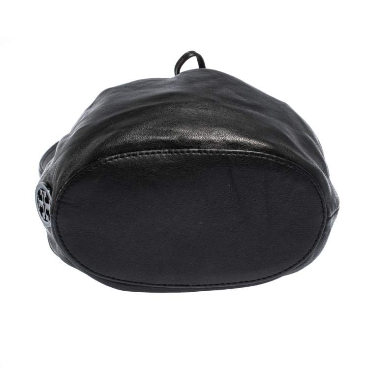 Pre Owned Tory Burch Black Leather Drawstring Crossbody Bag