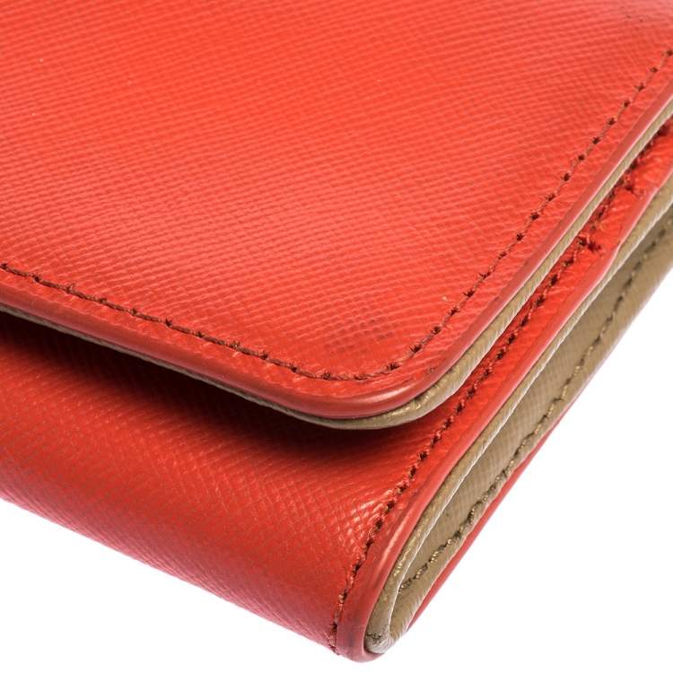 Pre Owned Tory Burch Red Leather Robinson Flap Continental Wallet