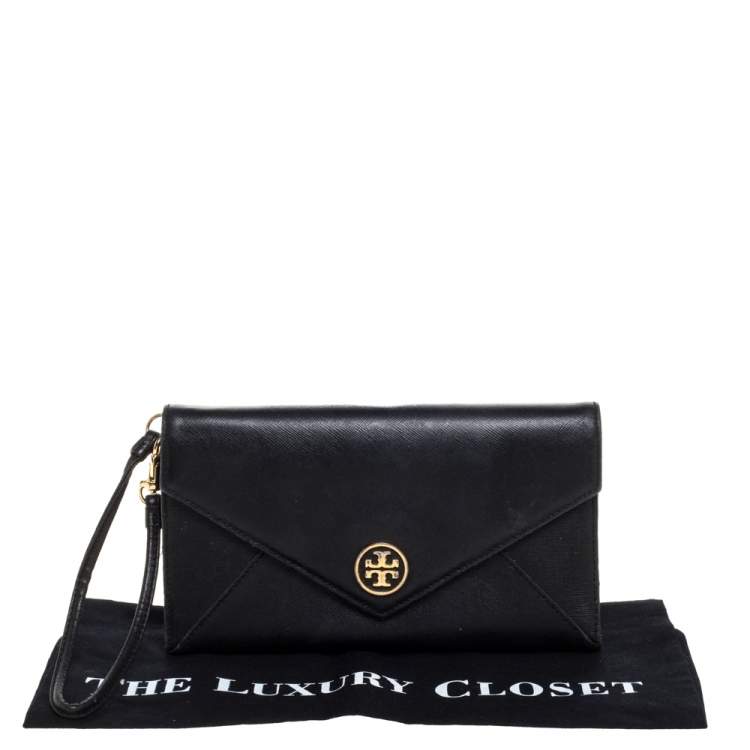 Pre Owned Tory Burch Black Leather Robinson Wristlet Clutch