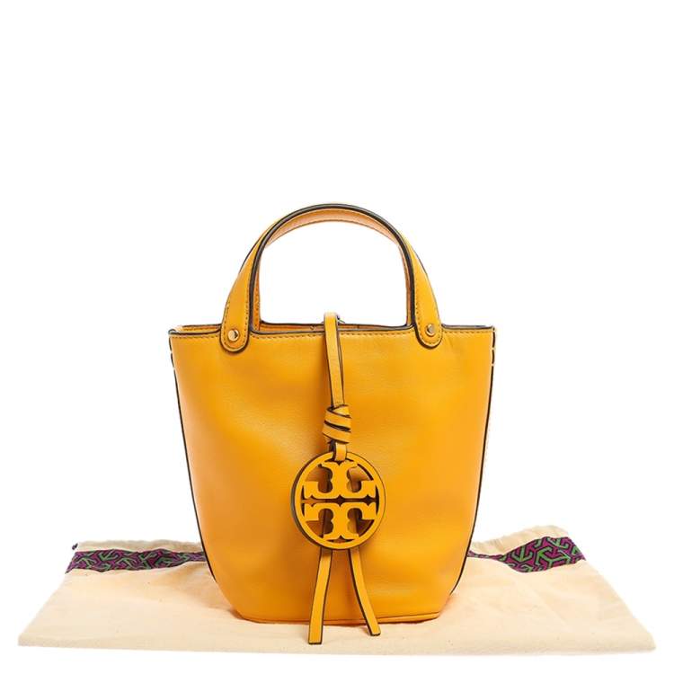 Pre Owned Tory Burch Yellow Leather Miller Bucket Bag