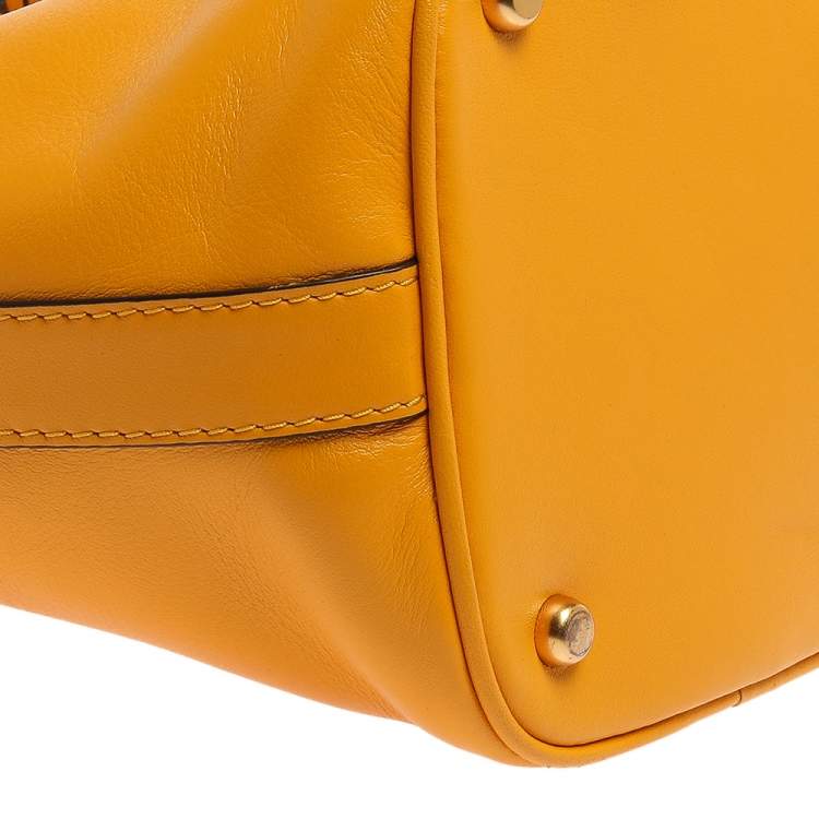 Pre Owned Tory Burch Yellow Leather Miller Bucket Bag