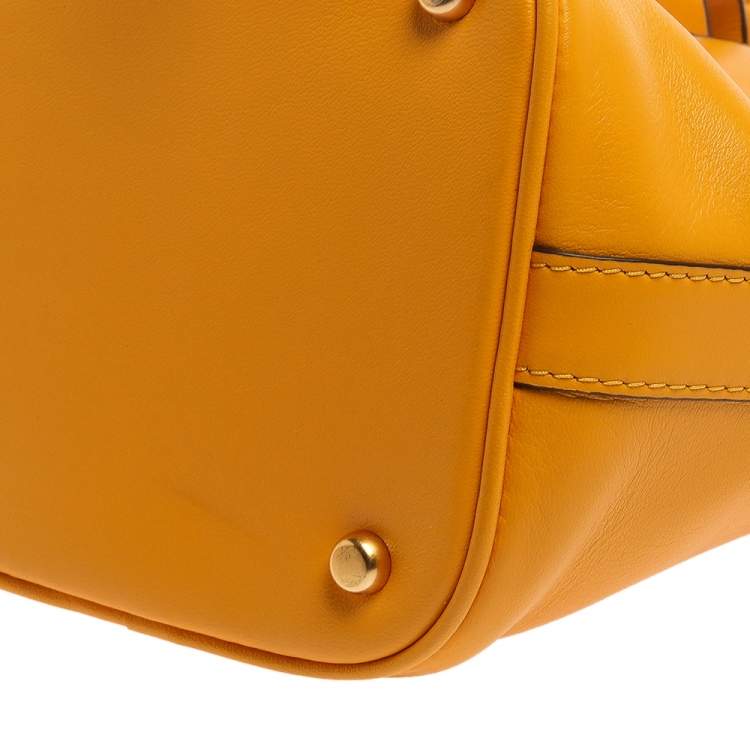Pre Owned Tory Burch Yellow Leather Miller Bucket Bag