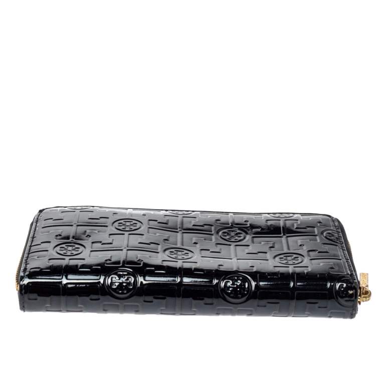 Pre Owned Tory Burch Black Patent Leather Embossed Logo Zip Around Wallet 