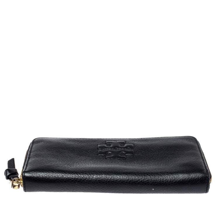 Pre Owned Tory Burch Black Leather Zip Around Wallet  