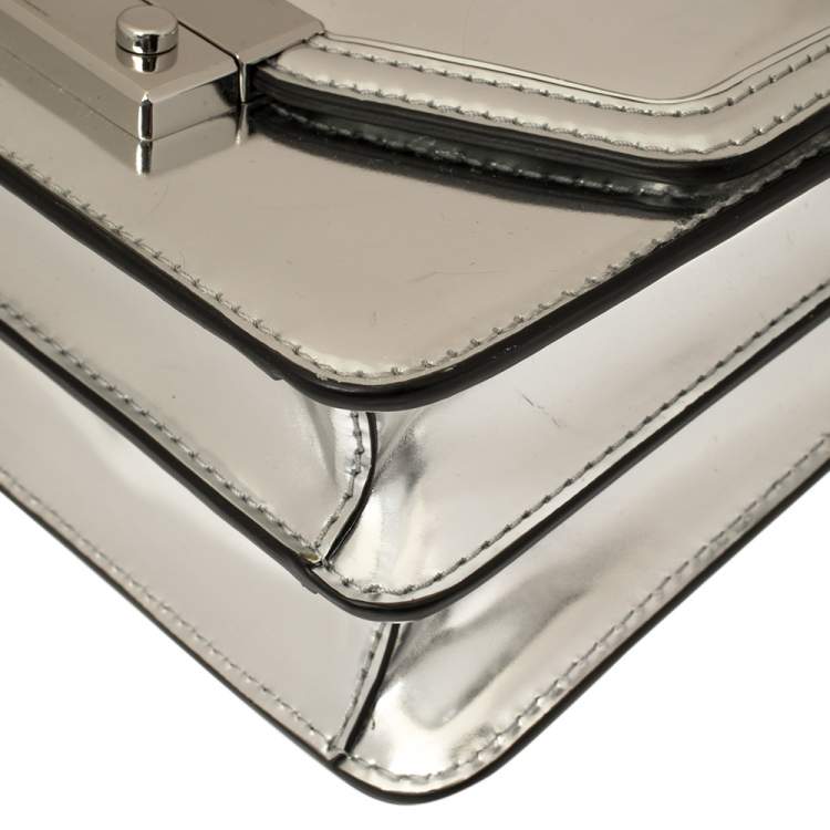 Pre Owned Tory Burch Metallic Silver Leather Mini Juliette Top Handle Bag
