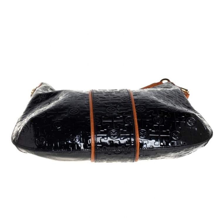 Pre Owned Tory Burch Black Monogram Embossed Patent Leather Snap Hobo