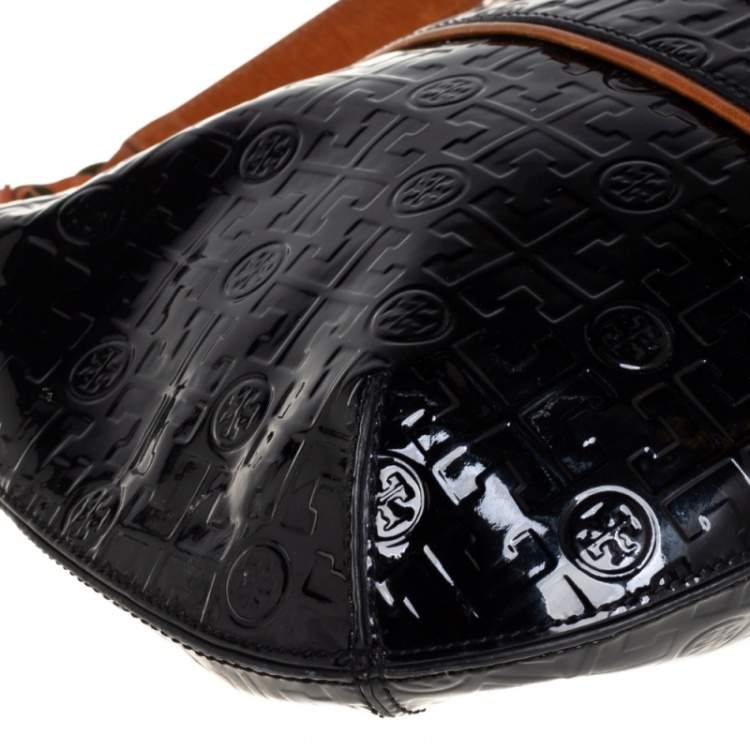 Pre Owned Tory Burch Black Monogram Embossed Patent Leather Snap Hobo