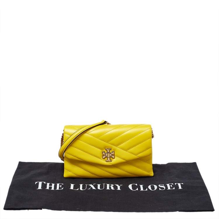 Pre Owned Tory Burch Yellow Leather Kira Chain Clutch