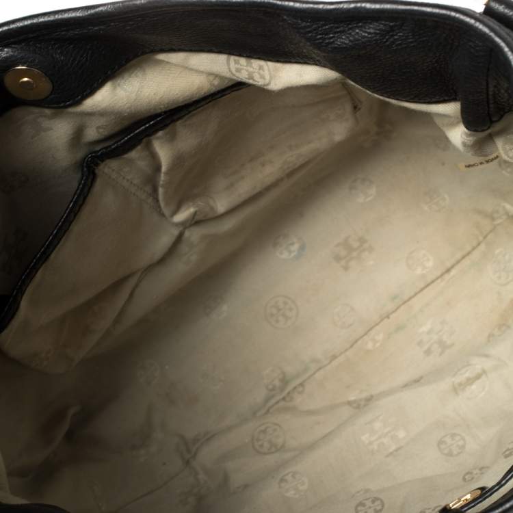 Pre Owned Tory Burch Black Leather Amanda Hobo