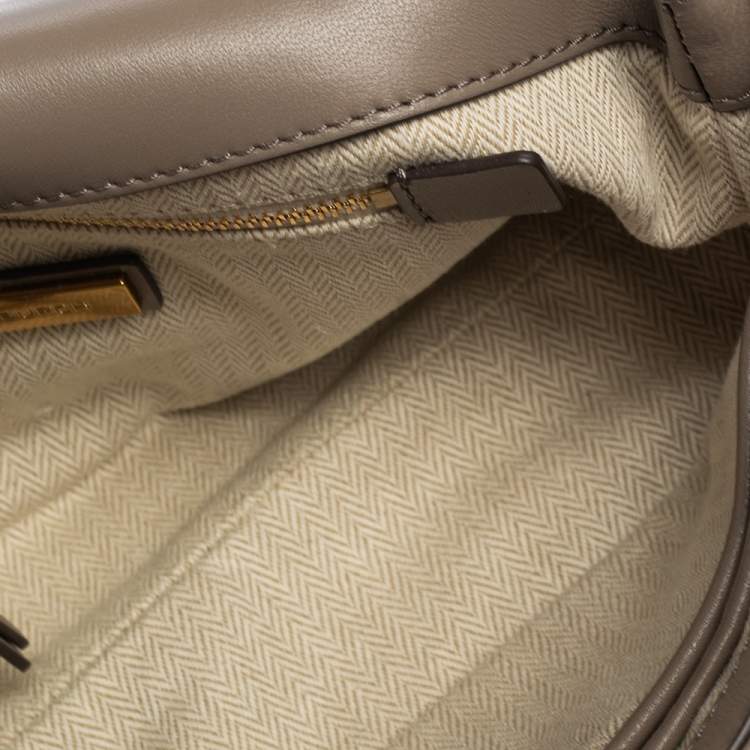 Pre Owned Tory Burch Grey Chevron Leather Small Kira Shoulder Bag