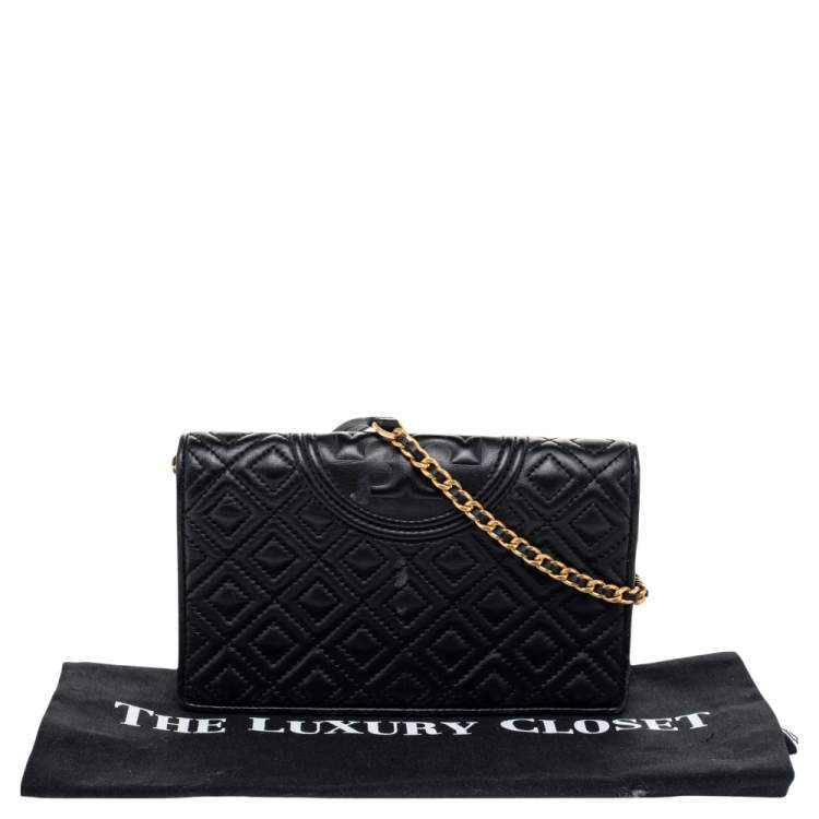 Pre Owned Tory Burch Black Quilted Leather Fleming Chain Clutch