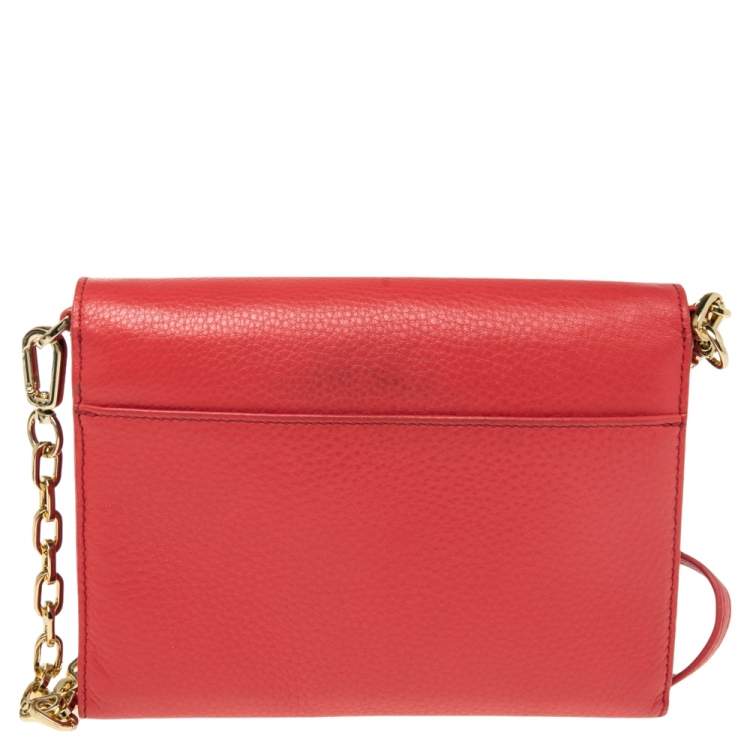 Pre Owned Tory Burch Coral Red Pebbled Leather Kira Crossbody Bag