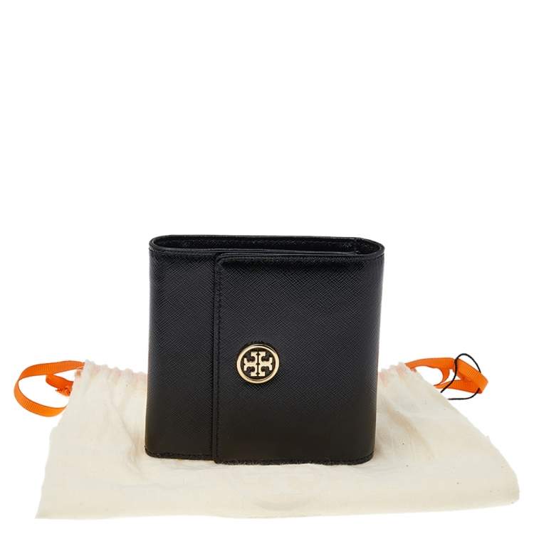 Pre Owned Tory Burch Black Saffiano Leather Robinson Trifold Wallet