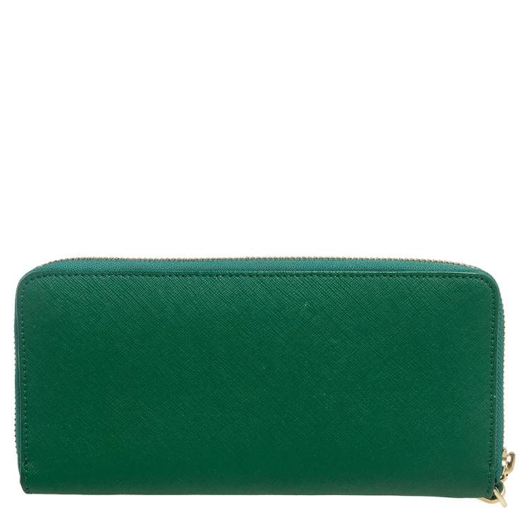 Pre Owned Tory Burch Green Leather Robinson Zip Around Wristlet Wallet Organizer