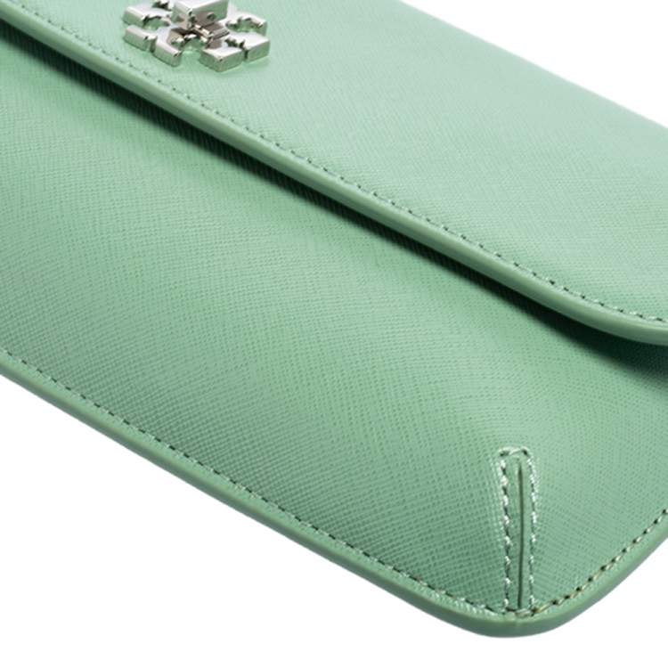 Pre Owned Tory Burch Mint Green Leather Slim Diana Flap Clutch