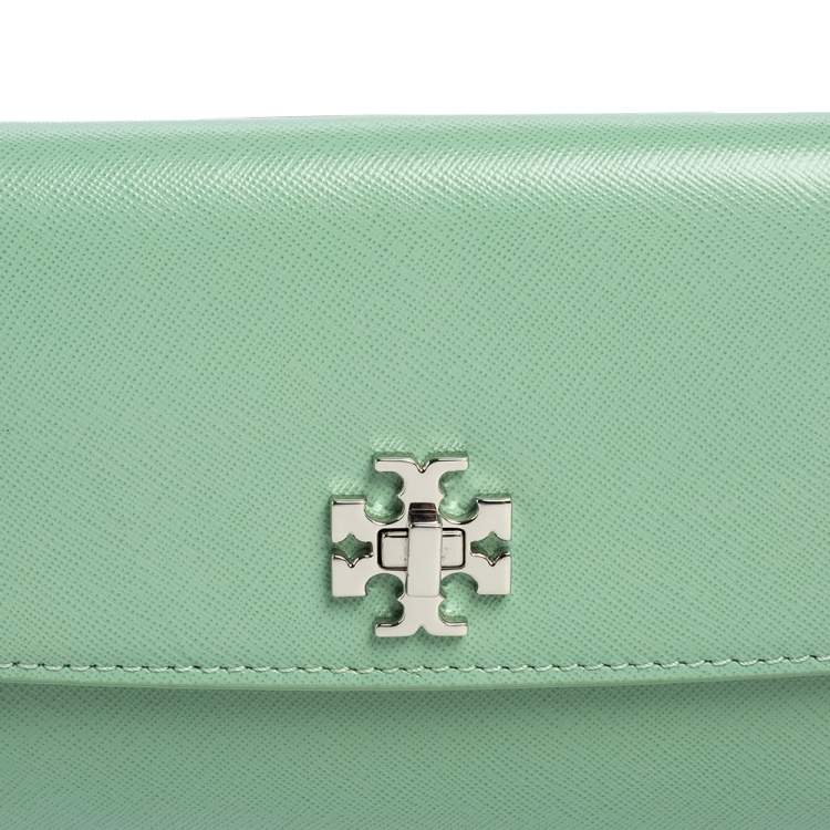Pre Owned Tory Burch Mint Green Leather Slim Diana Flap Clutch