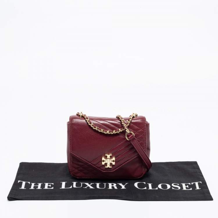 Pre Owned Tory Burch Burgundy Quilted Leather Crossbody Bag