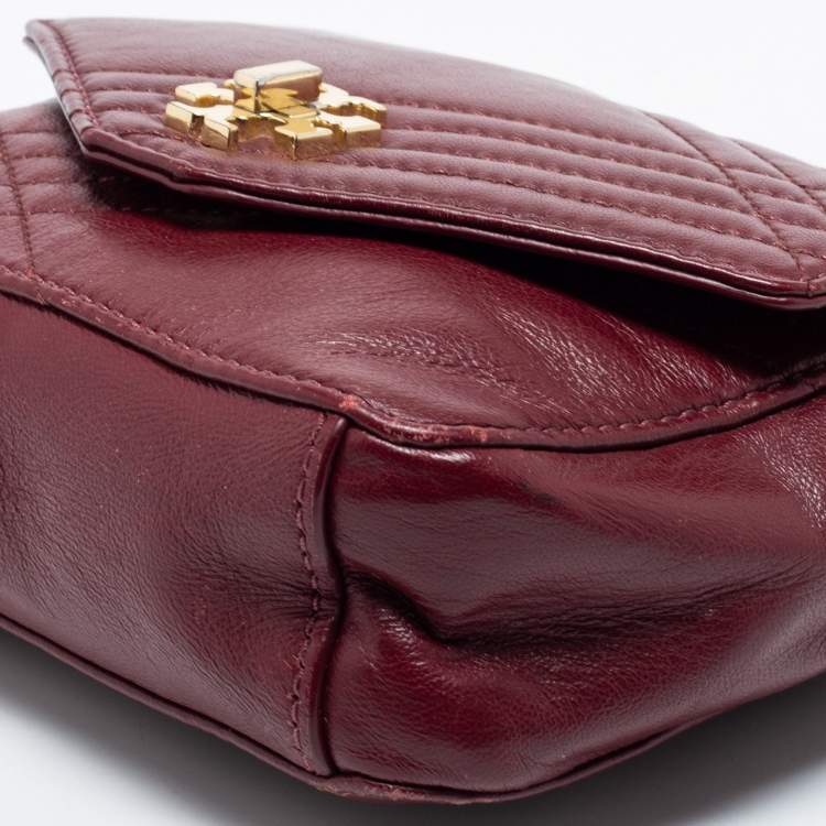 Pre Owned Tory Burch Burgundy Quilted Leather Crossbody Bag