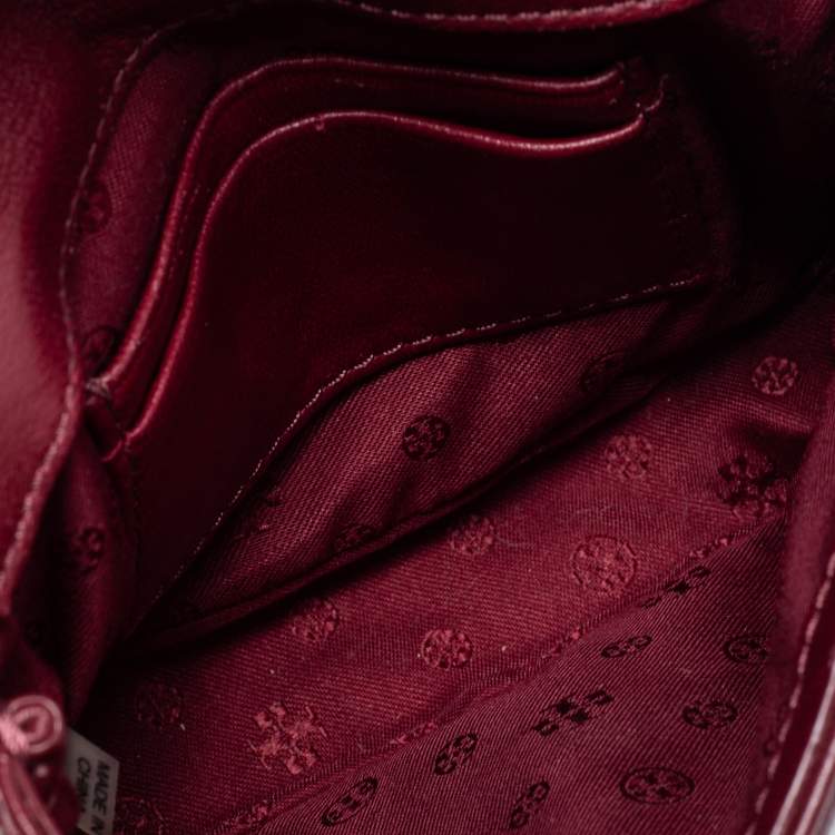Pre Owned Tory Burch Burgundy Quilted Leather Crossbody Bag