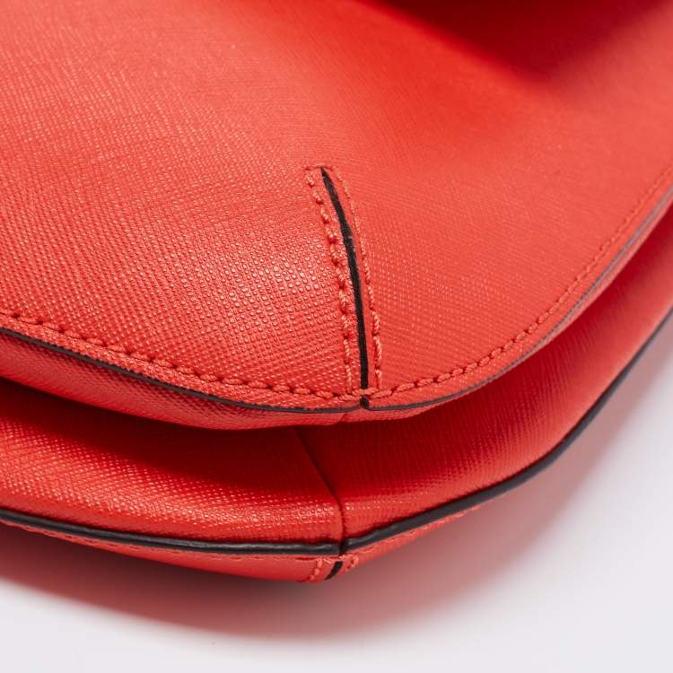 Pre Owned Tory Burch Red Saffiano Leather Robinson Messenger Bag
