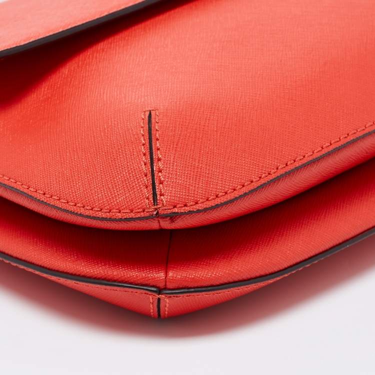 Pre Owned Tory Burch Red Saffiano Leather Robinson Messenger Bag