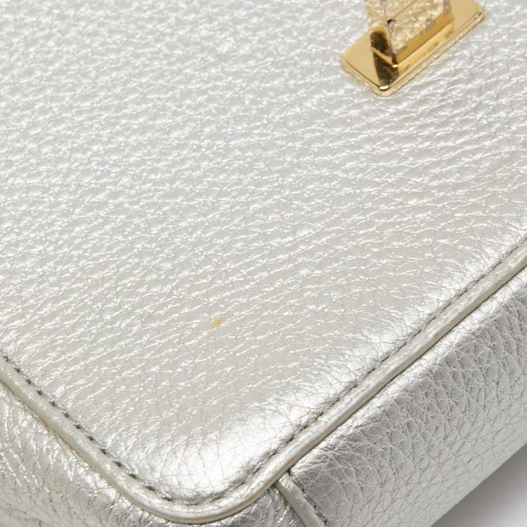 Pre Owned Tory Burch Silver Leather Mini Kira Crossbody Bag