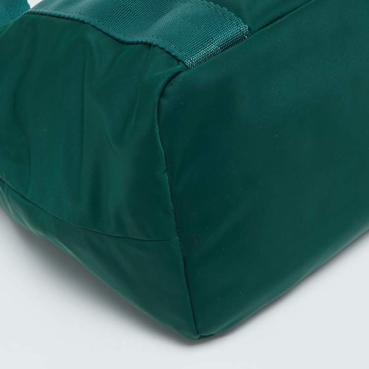 مملوكة مسبقًا Tory Burch Green Nylon and Patent Leather Quinn Tote