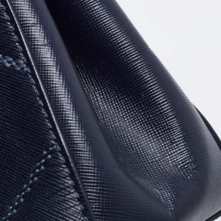 Pre Owned Tory Burch Navy Blue Quilt Stitched Leather Robinson Tote