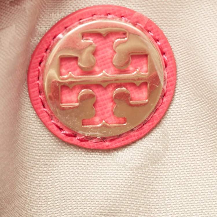 مملوكة مسبقًا Tory Burch Pink Patent and Leather Zip Tote