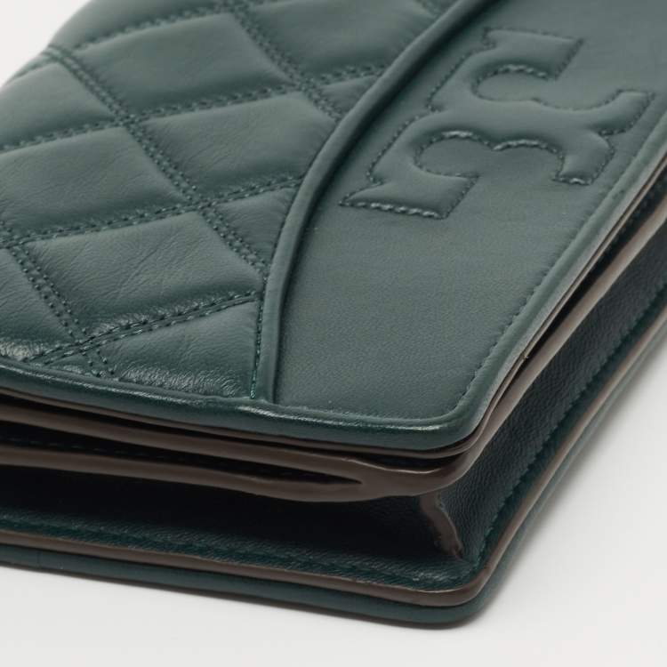Pre Owned Tory Burch Dark Green Quilted  Leather Savannah Chain Clutch 