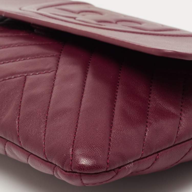 Pre Owned Tory Burch Burgundy Leather Alexa Chain Clutch