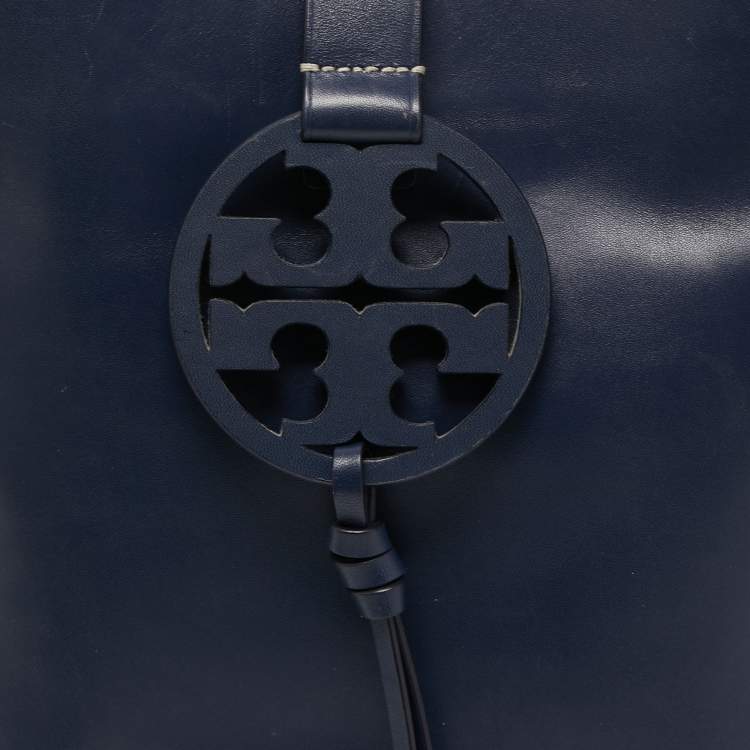 مملوكة مسبقًا Tory Burch Dark Blue Leather Miller Hobo