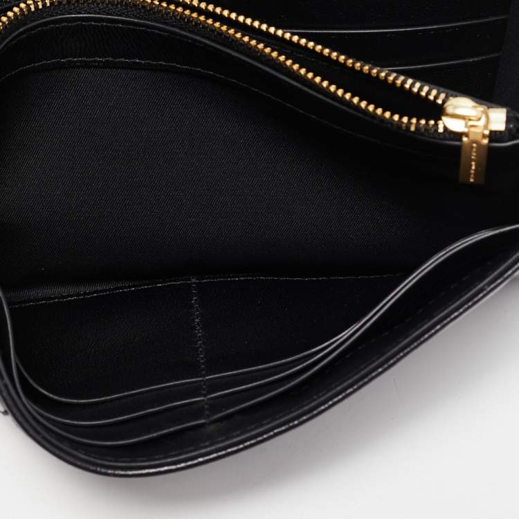 Pre Owned Tory Burch Black Quilted Leather Kira Envelope Wallet