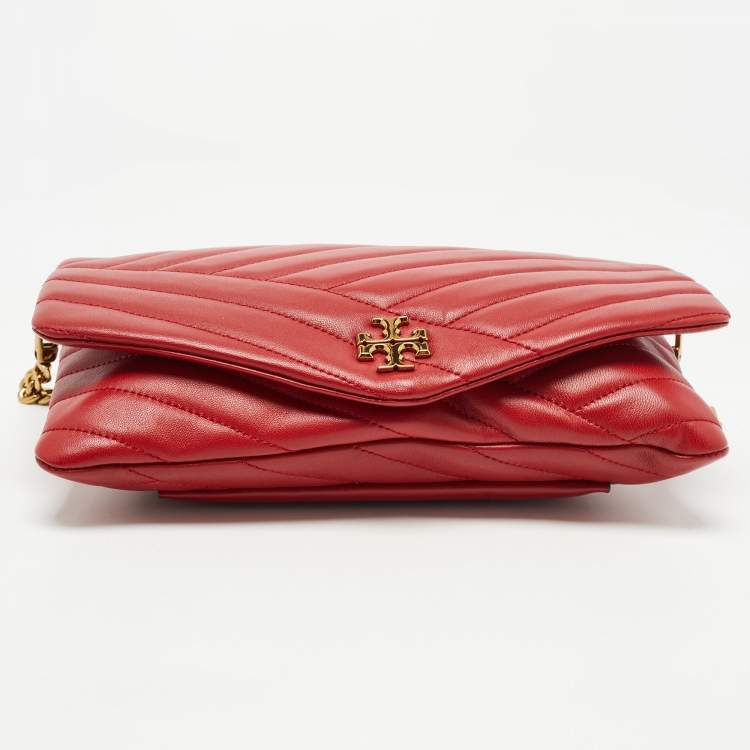 Pre Owned Tory Burch Red Chevron Quilted Leather Kira Wallet On Chain