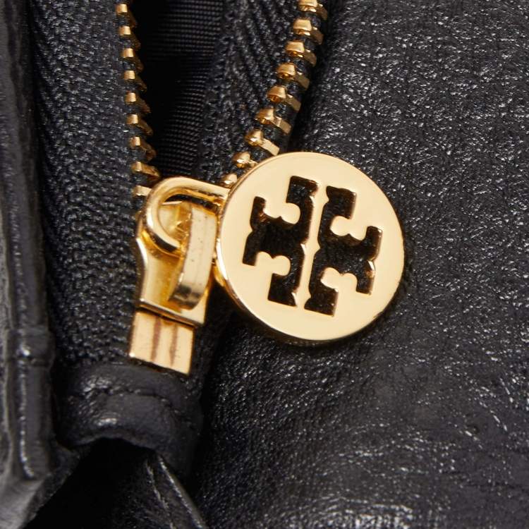 Pre Owned Tory Burch Black Leather Amanda Compact Wallet