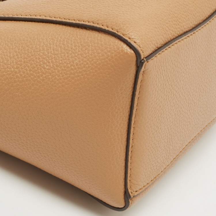 Pre Owned Tory Burch Tan Leather Small McGraw Bucket Bag