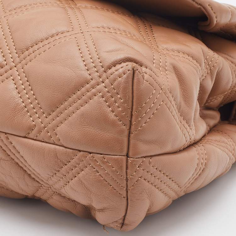 Pre Owned Tory Burch Beige Quilted Leather Fleming Soft Top Handle Bag