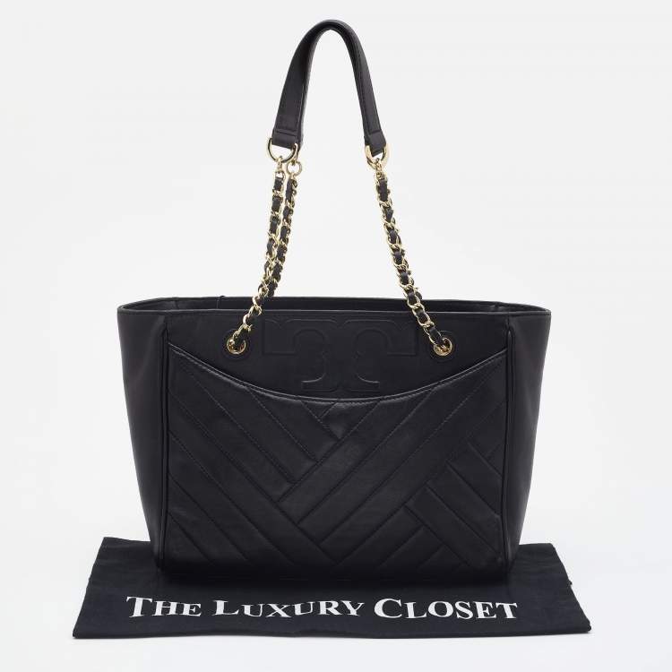 Pre Owned Tory Burch Black Quilted Leather Alexa Chain Tote